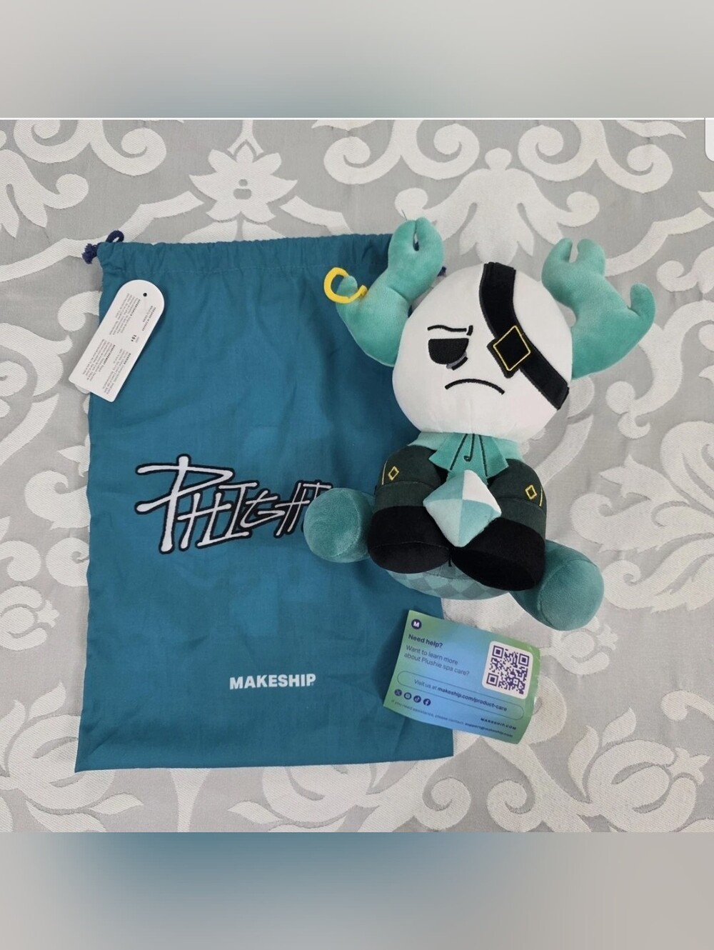 Makeship Medkit Plushie By Boggio Roblox Phighting Video Game Plush Rare NEW NWT